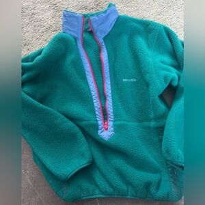 Patagonia Turquoise Fleece with Blue and Pink Trim